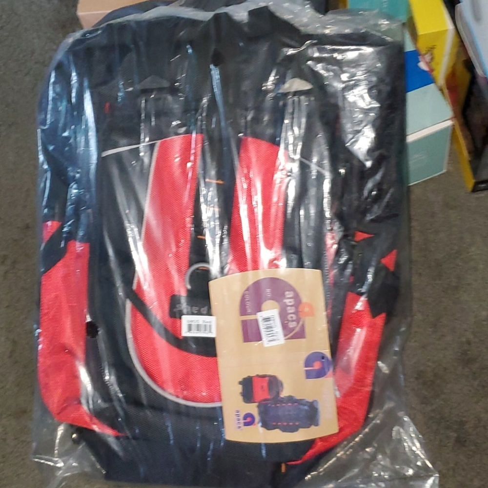 Apacs Backpack - Picture 2 of 2